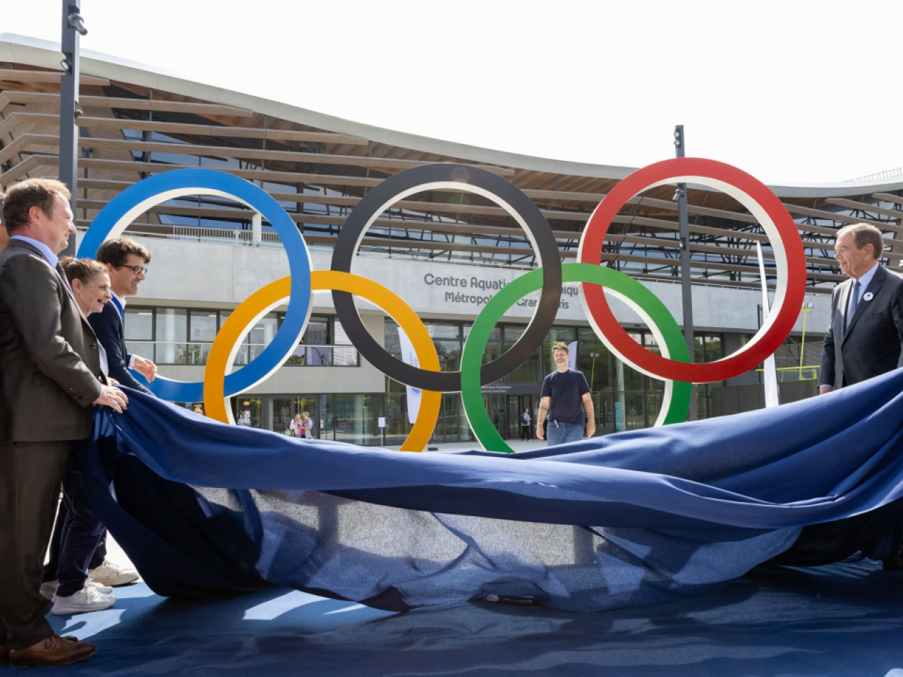 Unveiling of Olympic rings