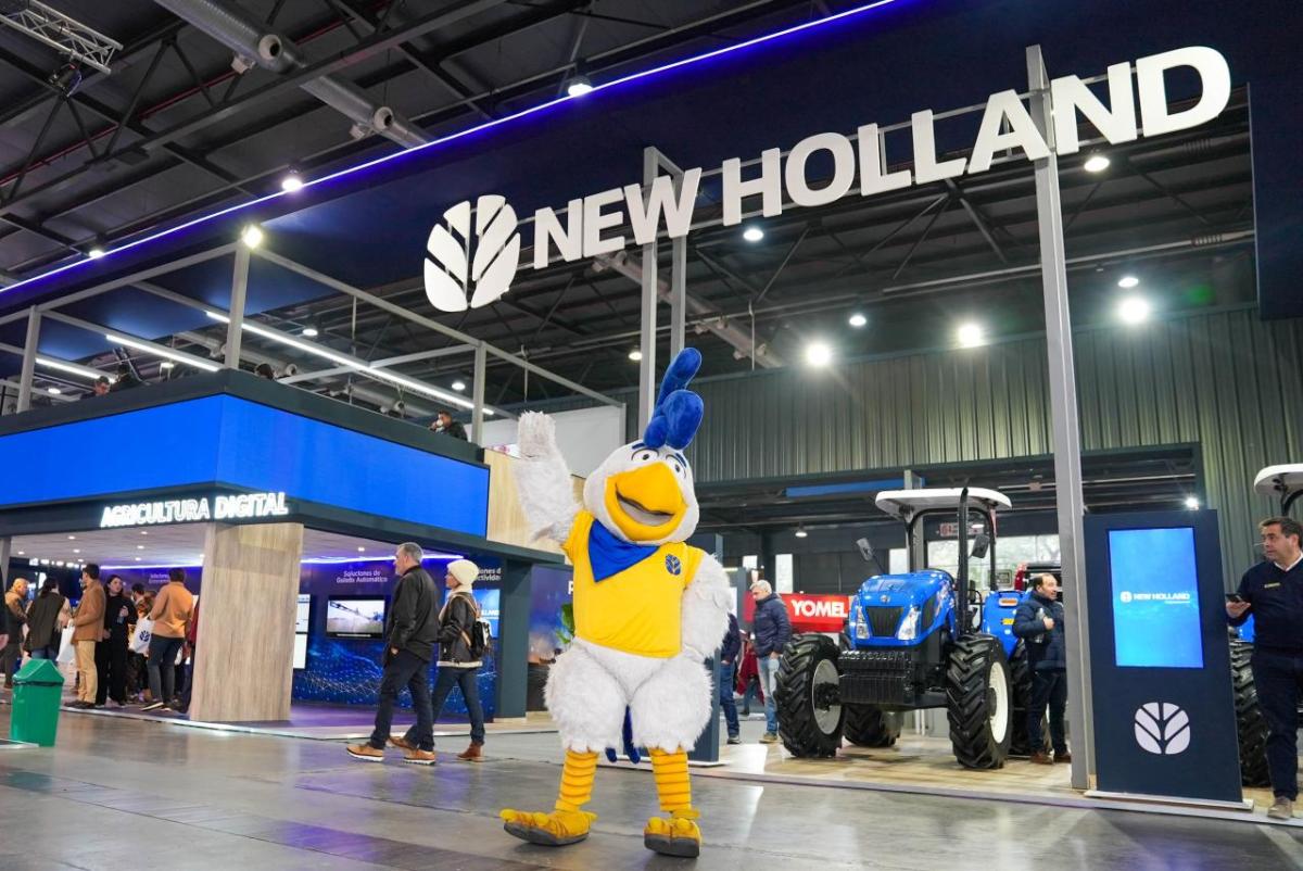 New Holland at event