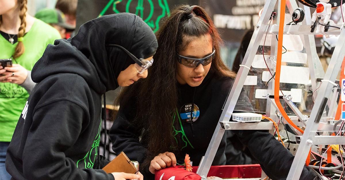 Students working in a workshop.