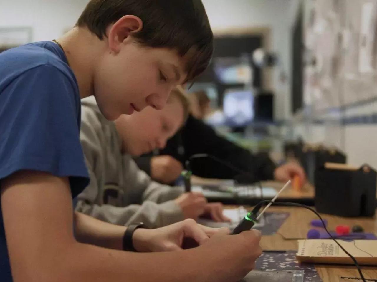 Students at Mohave Valley Junior High use 3D pens to learn graphic design and 3D printing.