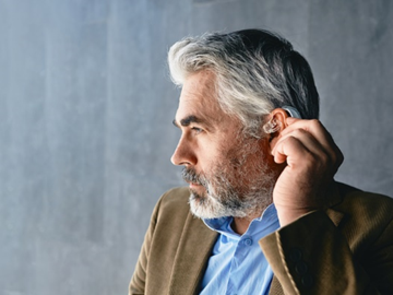 Man wearing hearing aid 