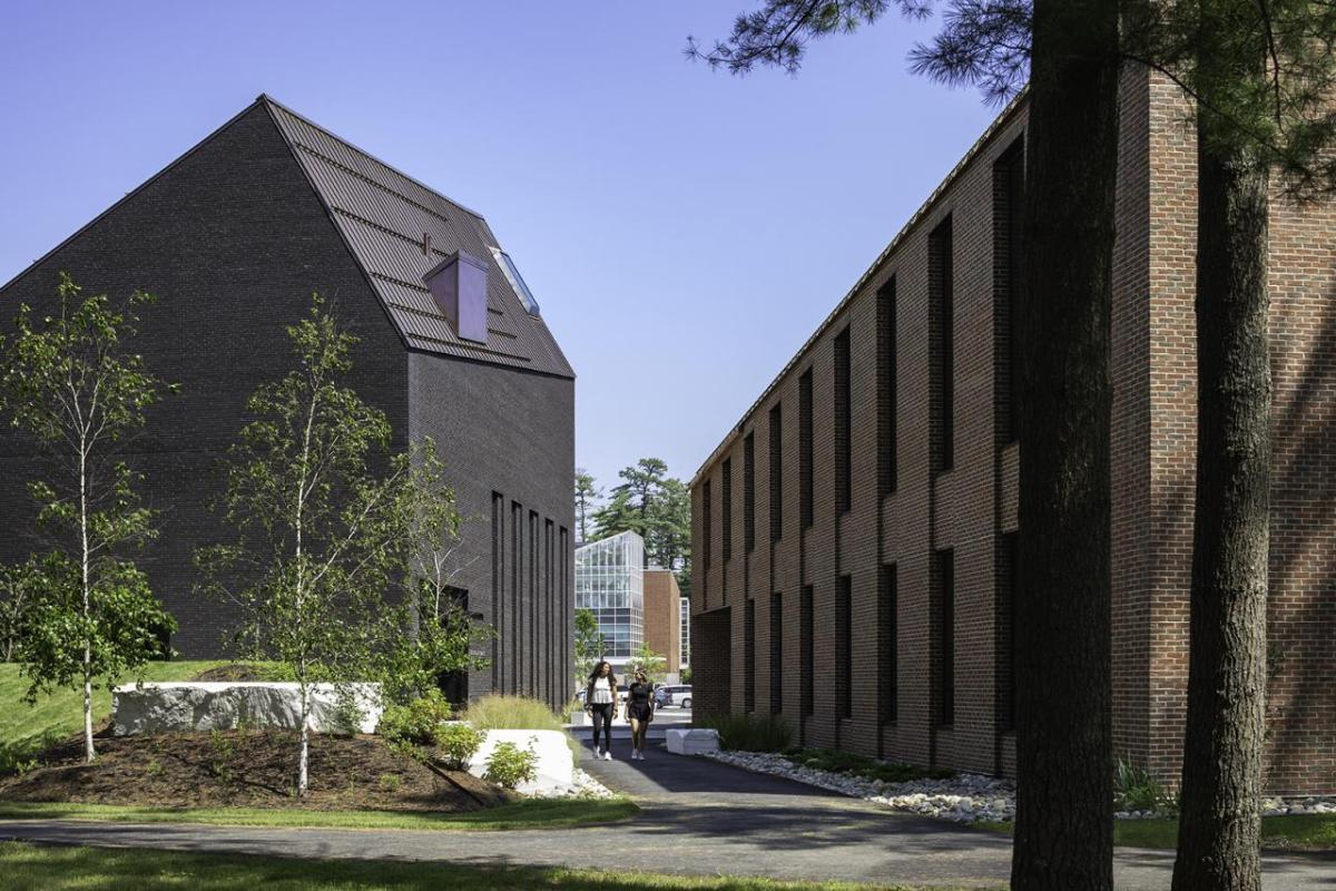 Bowdoin College - Between Mills Hall & Gibbons Center for Arctic Studies