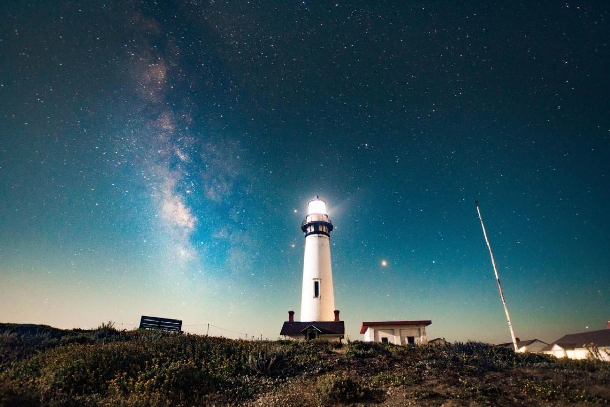 Lighthouse photo