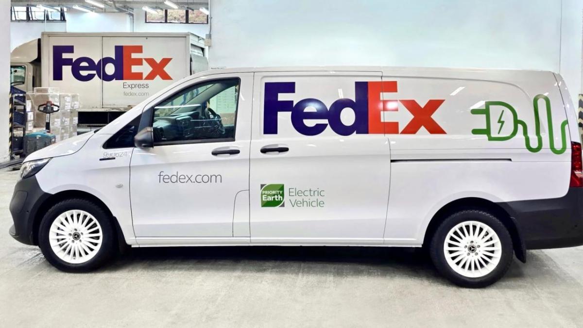 FedEx electric delivery van