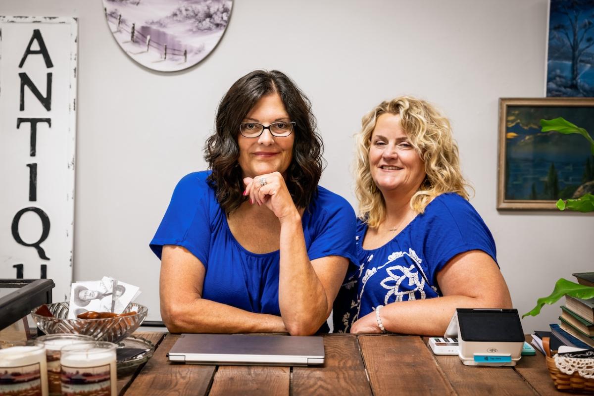 Vonda Rogers and Lisa Brickey, graybrushmarket.com  