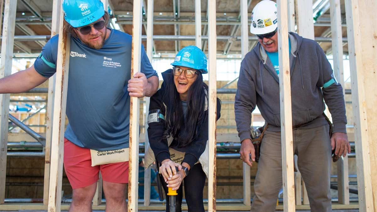 U.S. Bank employees joined thousands of volunteers to build 30 affordable homes in St. Paul, Minnesota, during Habitat for Humanity’s 2024 Jimmy & Rosalynn Carter Work Project.