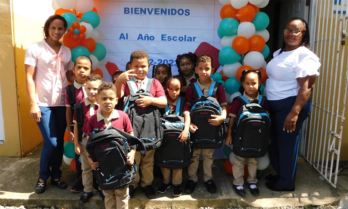 Group of students in Latin America.