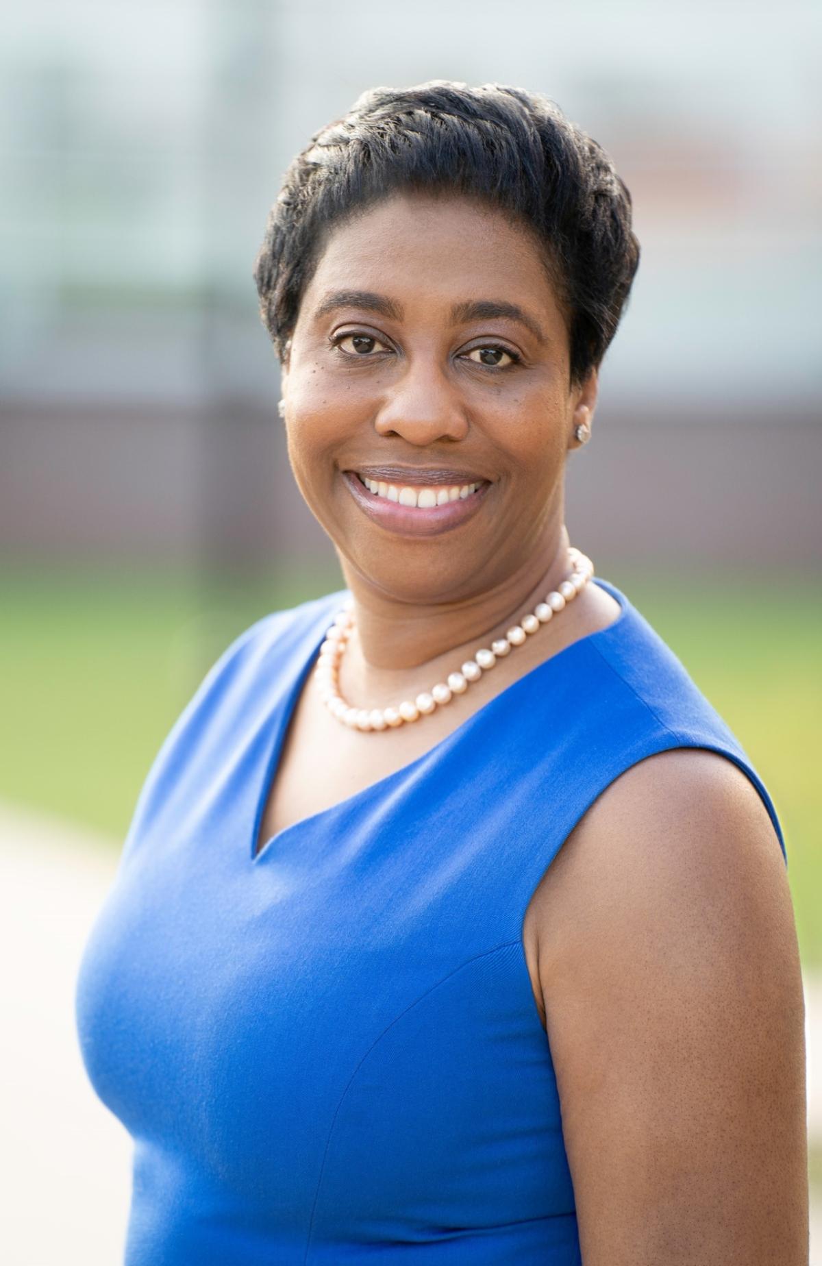 Headshot photo, Nina Batson, FWA President 2021-2023