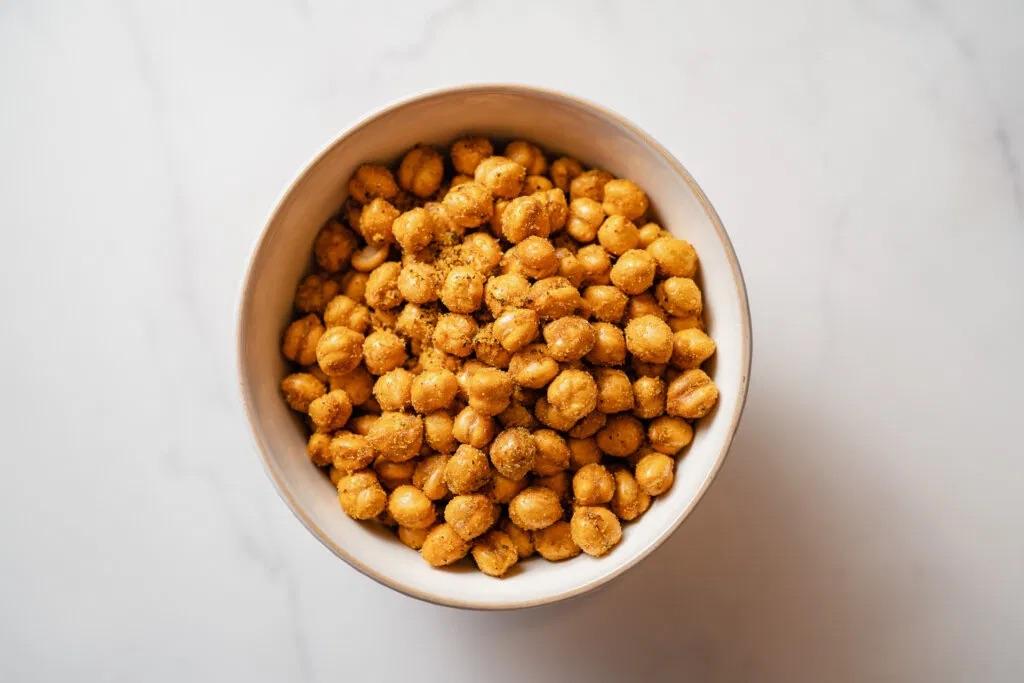 A bowl of Roasted Chickpeas