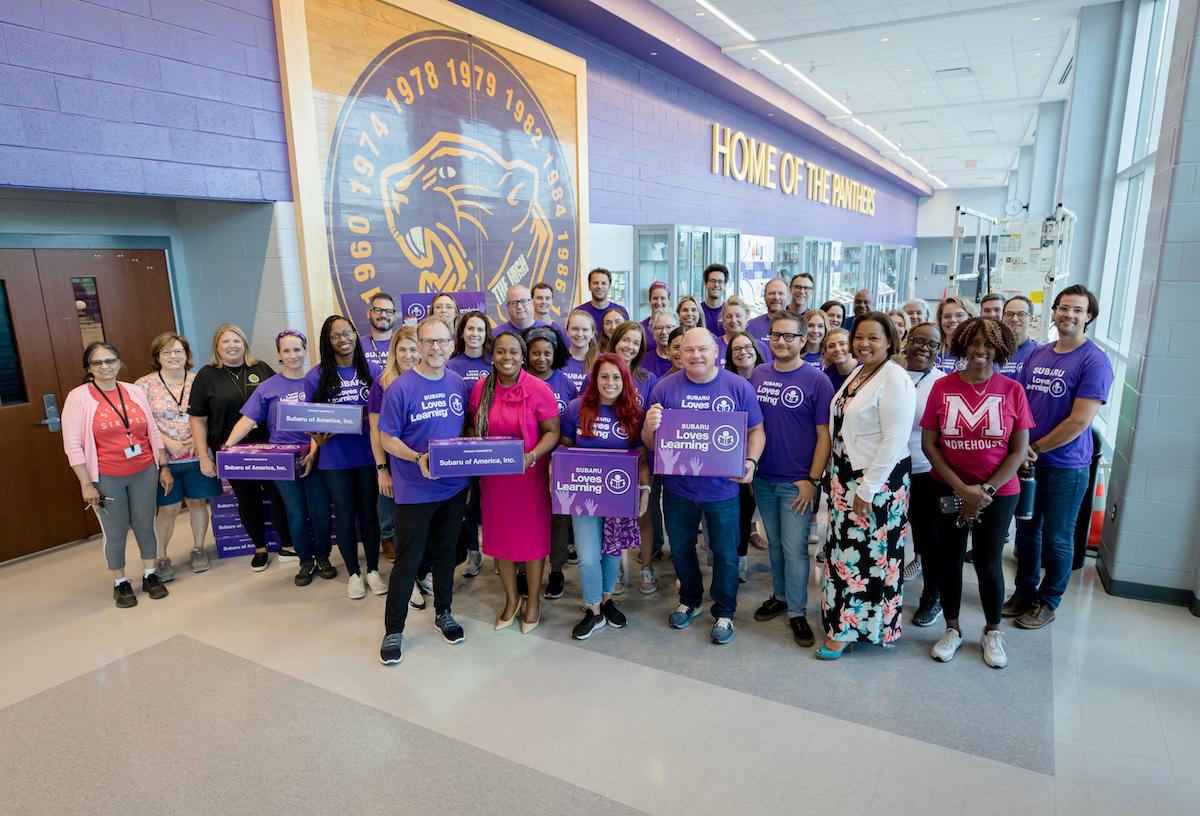 group picture of volunteers