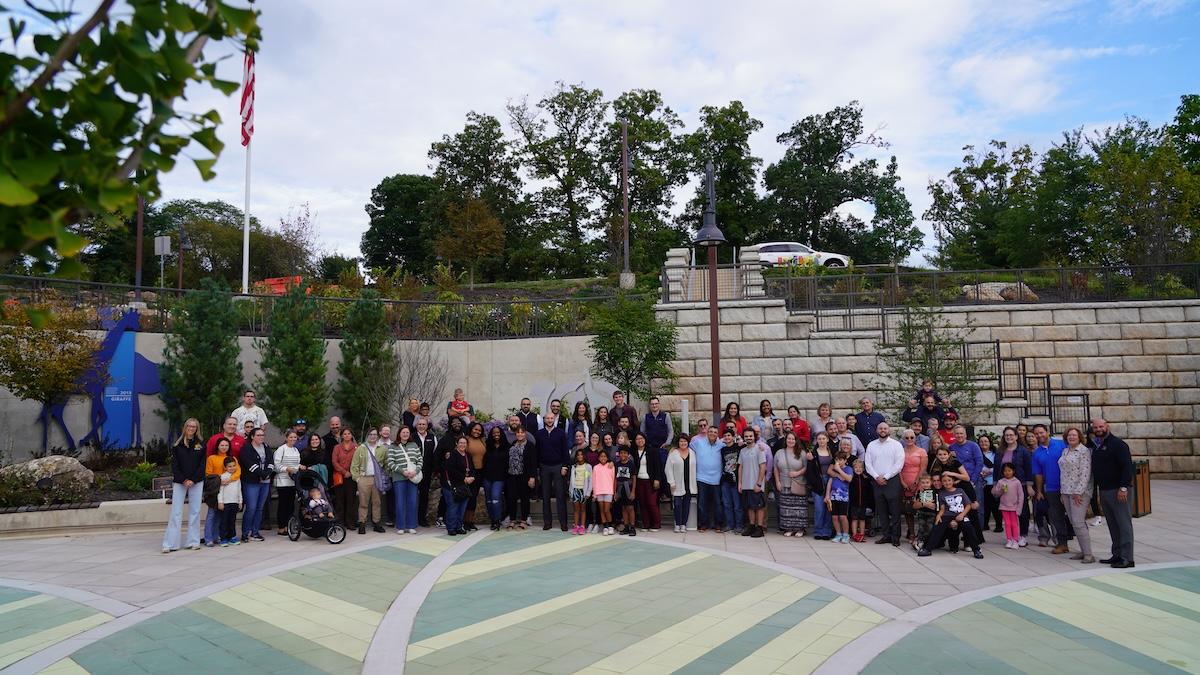 Group photo at the Elmwood Park Zoo.