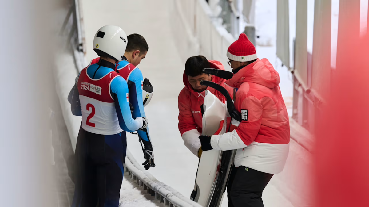 removing a bobsled from a track