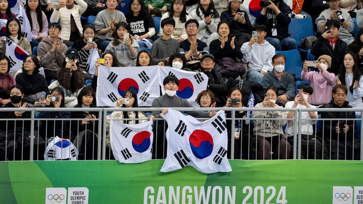 Gangwon 2024 crowd