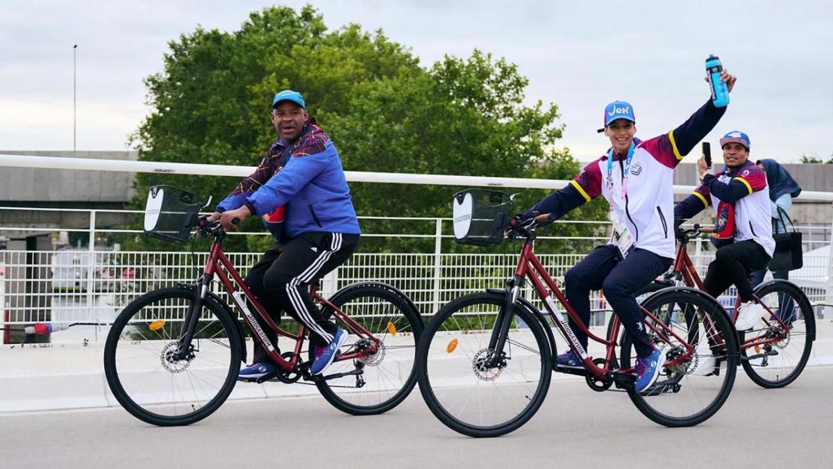 Cyclists on a bridge 