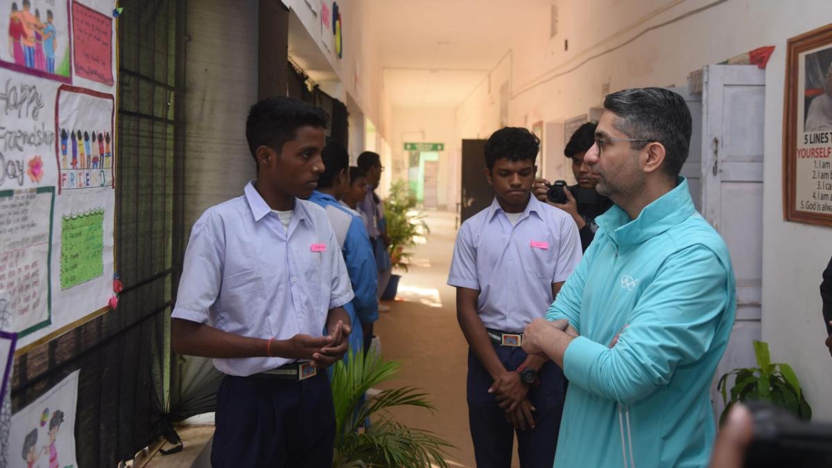 student presenting a poster